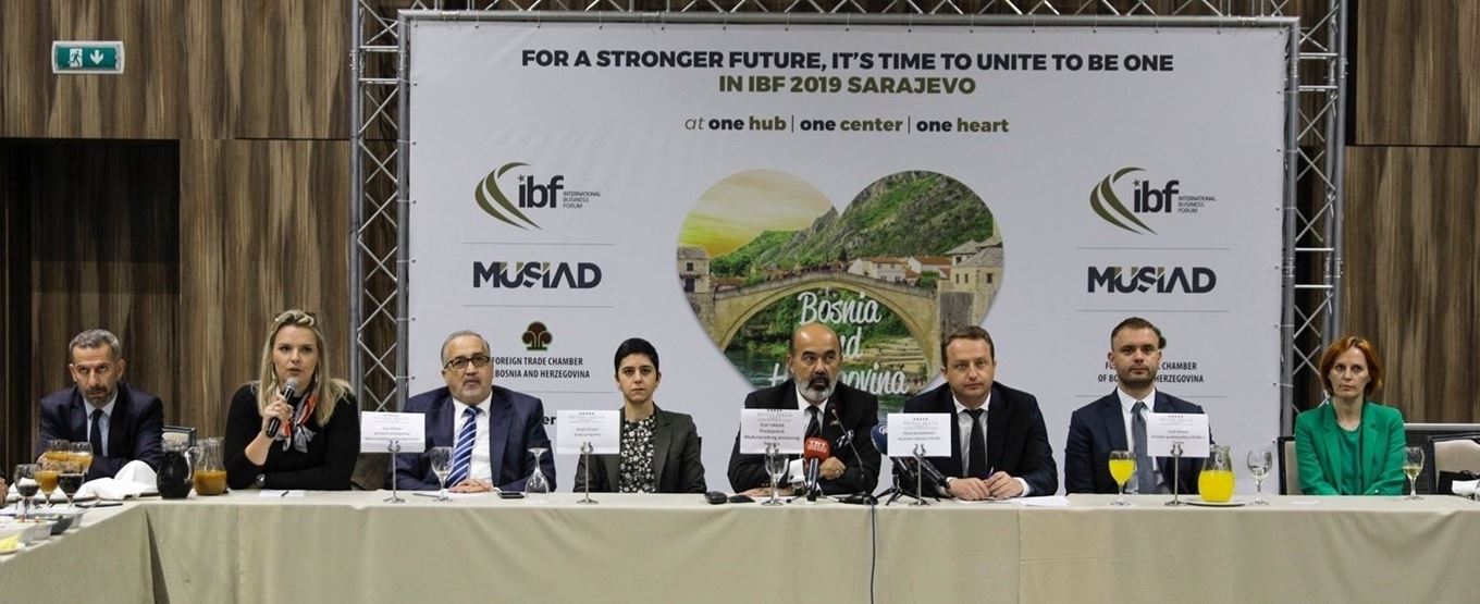 INTERNATIONAL BUSINESS FORUM TO SUPPORT BOSNIA'S DEVELOPMENT